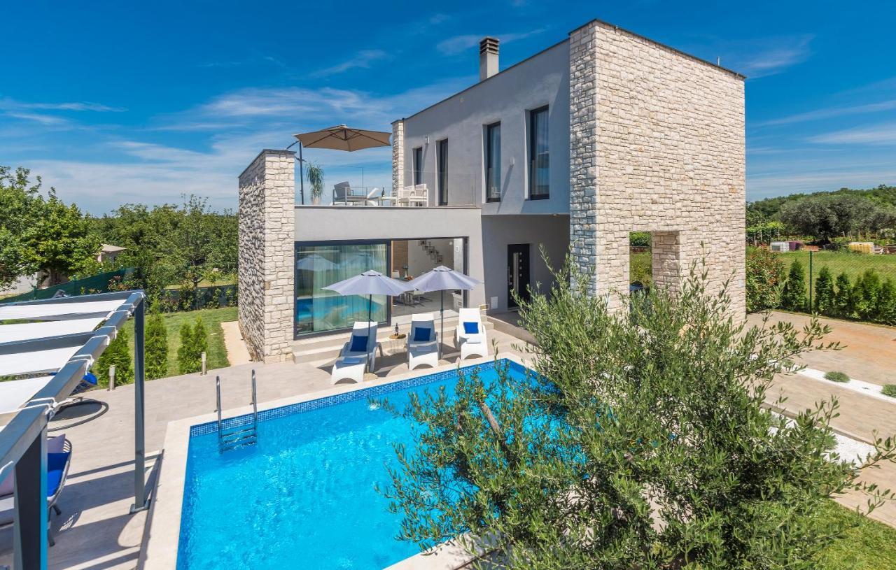 Villa Selest Umag Exterior photo
