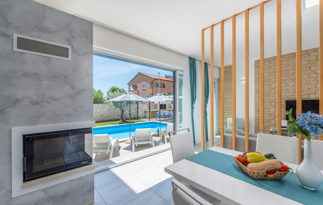 Villa Selest Umag Exterior photo